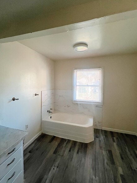 More Photos Of 921 Rivera Dr, Sacramento Apartments For Sale