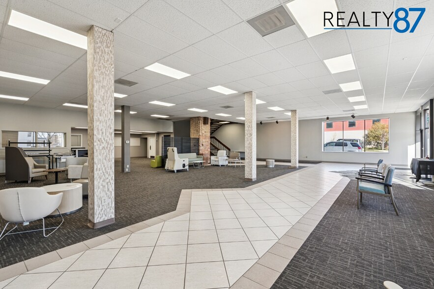 More Photos Of 724 3rd Ave SE, Cedar Rapids Freestanding For Sale