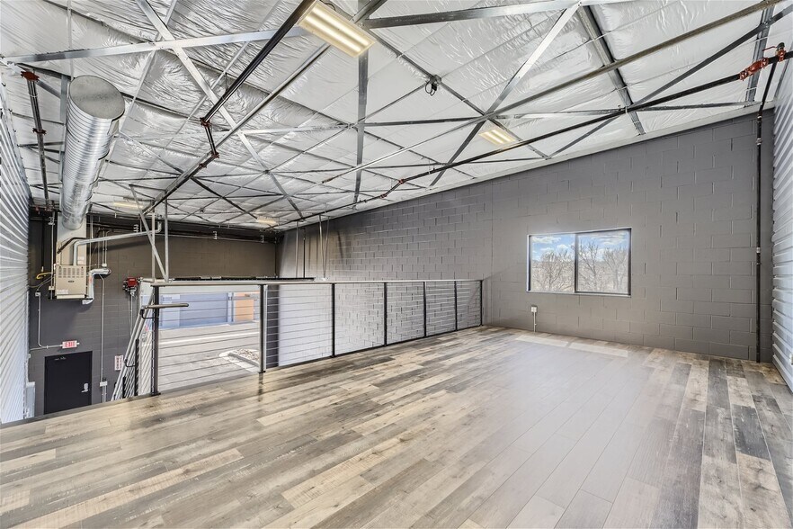 More Photos Of 1010 S Interstate Rd, Castle Rock Showroom For Sale