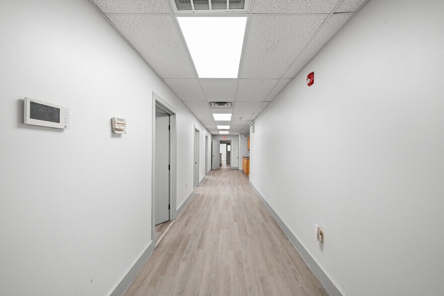 More Photos Of 379 Cherry St, Pottstown Flex For Lease