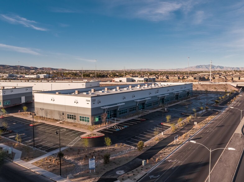 More Photos Of 7355 Commercial Way, Henderson Warehouse For Lease