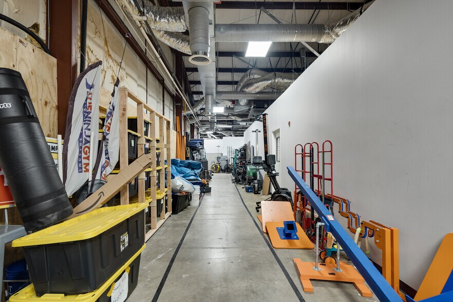 More Photos Of 450 Highway 72, Collierville Freestanding For Sale