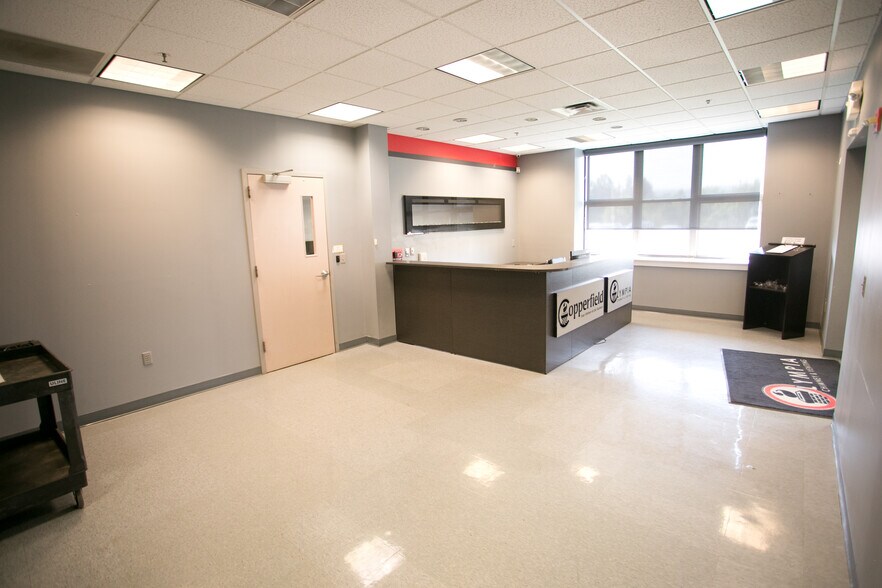 More Photos Of 600 Sanders St, Scranton Warehouse For Lease