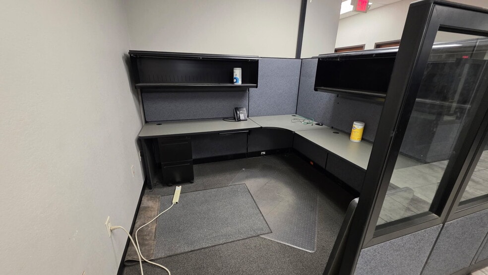 More Photos Of 3900 TX-158, Midland Loft Creative Space For Lease