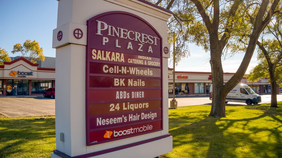More Photos Of 595 N Pinecrest Rd, Bolingbrook Unknown For Lease