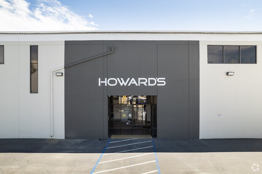More Photos Of 901 E Imperial Hwy, La Habra Office For Sale