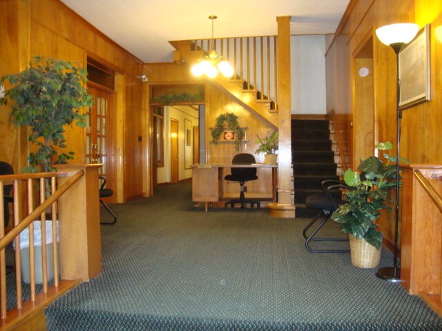 More Photos Of 130 N La Grange Rd, La Grange Loft Creative Space For Sale