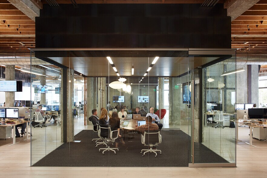 More Photos Of 1500 Broadway, Oakland Office For Lease