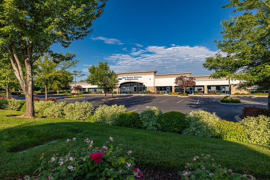 Primary Photo Of 3587 E Overland Rd, Meridian Office For Lease