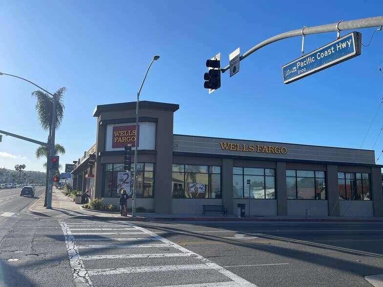 More Photos Of 2201-2217 Pacific Coast Hwy, Lomita Storefront Retail Office For Lease