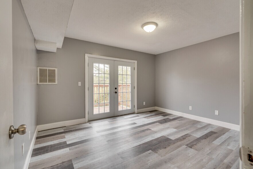 More Photos Of 1433 Stratford Rd, Kingsport Apartments For Sale