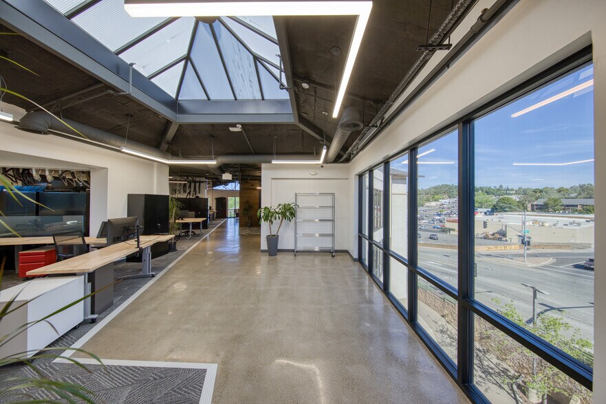 More Photos Of 373 Elm Ave, Auburn Office Residential For Sale