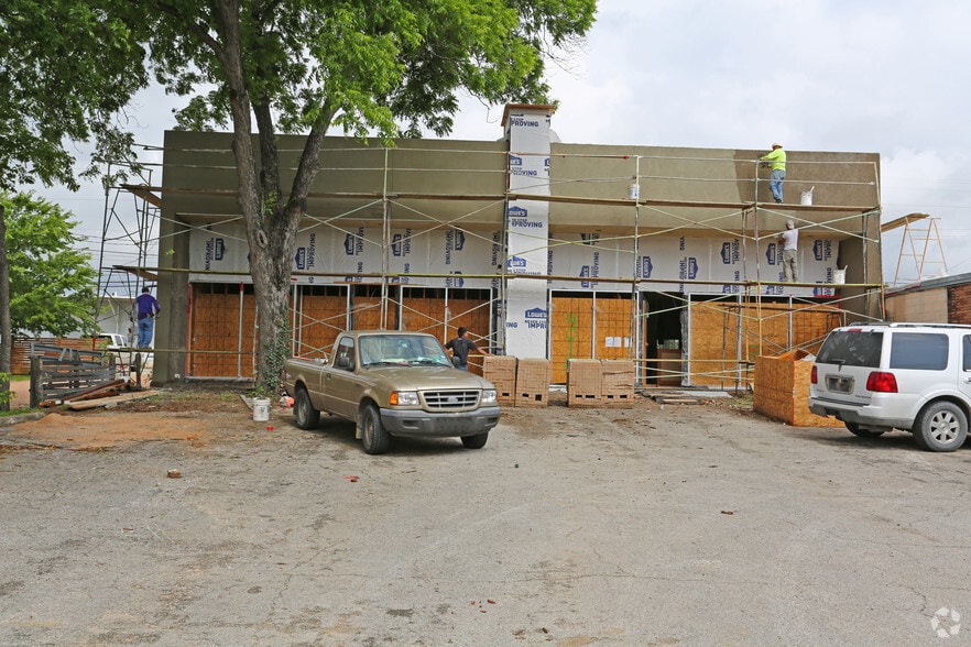 More Photos Of 4010 N Lamar Blvd, Austin Storefront Retail Office For Lease