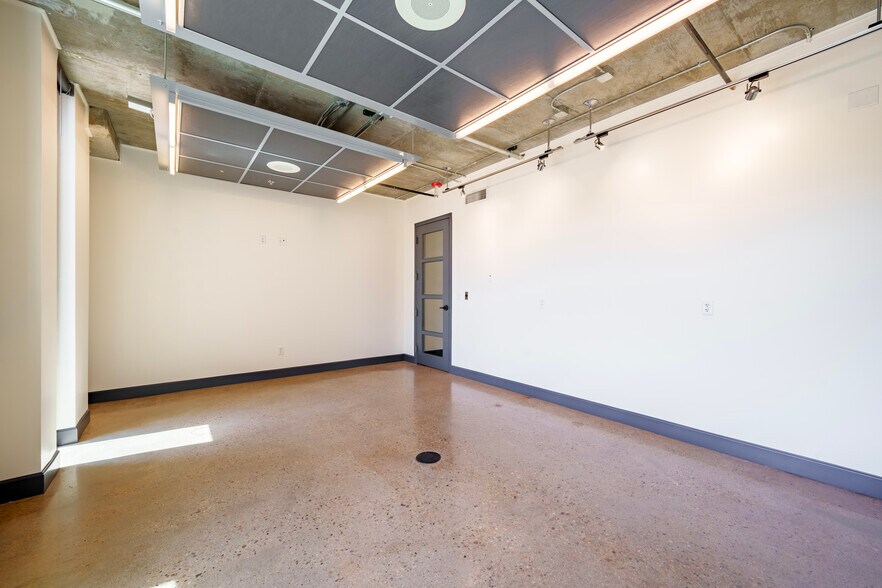 More Photos Of 3141 Walnut St, Denver Office Residential For Sale