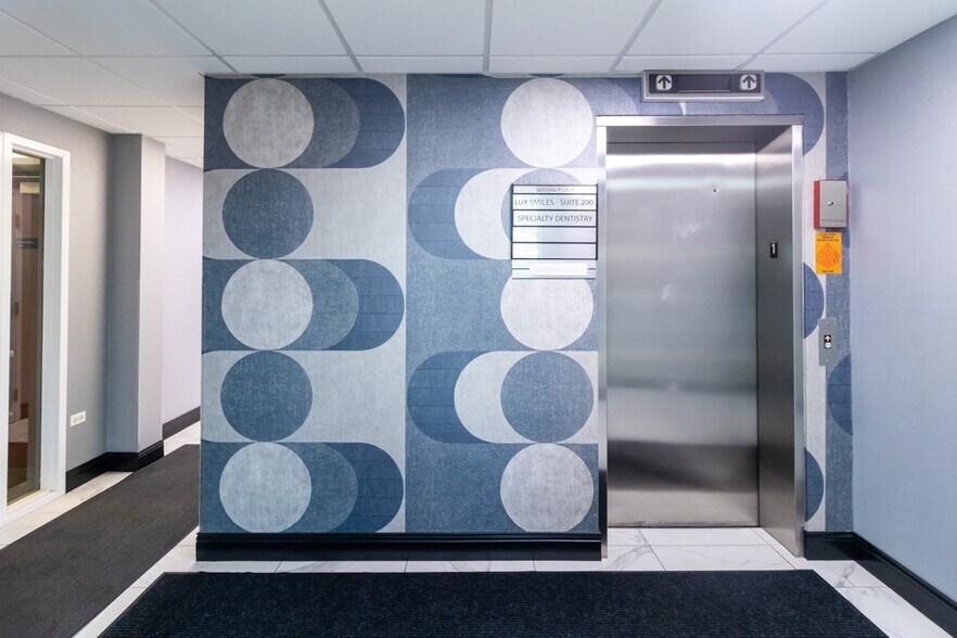 More Photos Of 2400 N Ashland Ave, Chicago Medical For Lease