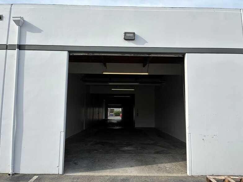 More Photos Of 8130 Lorraine Ave, Stockton Warehouse For Lease