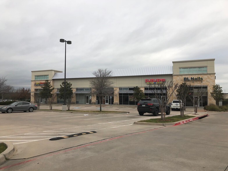 More Photos Of 638 Uptown Blvd, Cedar Hill General Retail For Lease