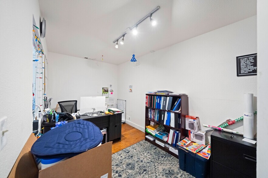 More Photos Of 621-625 Walnut St, Red Bluff Storefront Retail Office For Sale