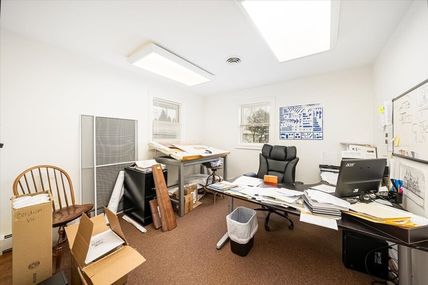 More Photos Of 611 Nursery Rd, Westminster Office For Sale