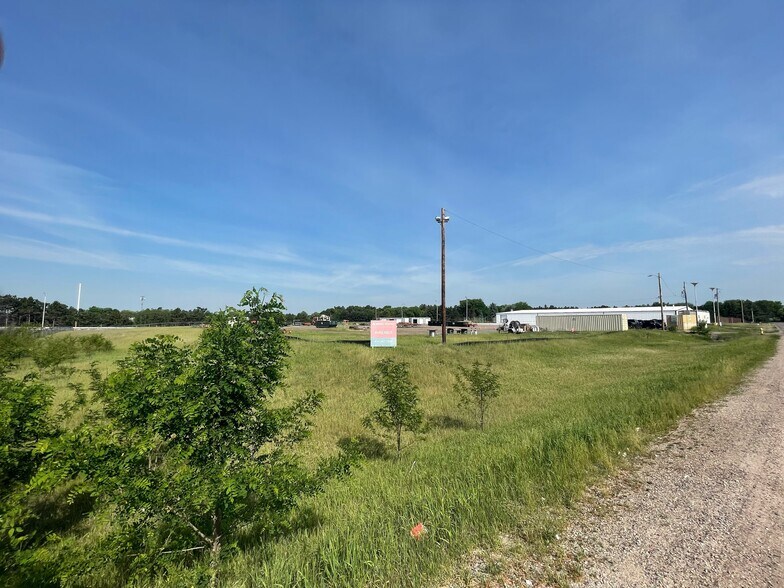 More Photos Of 1019 Maple Bluff Rd, Stevens Point Land For Lease