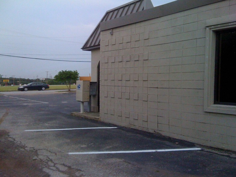 More Photos Of 3211 Norton Dr, Richland Hills Office For Lease