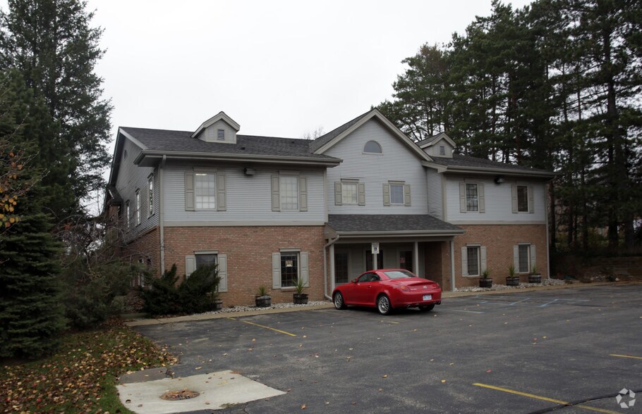 More Photos Of 6401 Citation Dr, Village of Clarkston Office For Lease