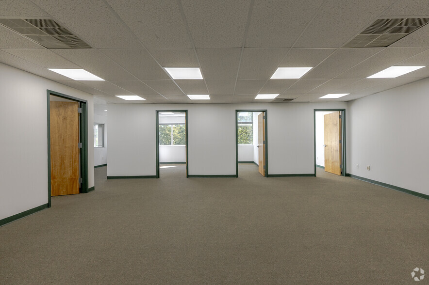 More Photos Of 243-247 Route 100, Somers Township Unknown For Lease