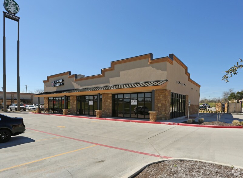 More Photos Of 203 N IH 35, Belton Freestanding For Lease
