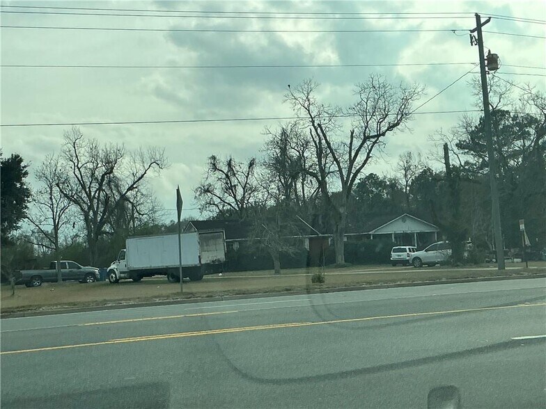 More Photos Of 4936 Main St E, Hoboken Land For Sale