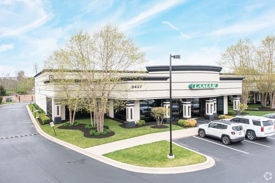 More Photos Of 2437 Fortune Dr, Lexington Warehouse For Lease