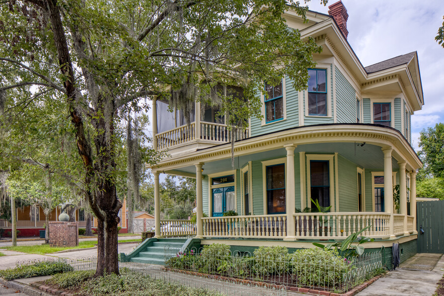 Primary Photo Of 204 E 39th St, Savannah Loft Creative Space For Sale