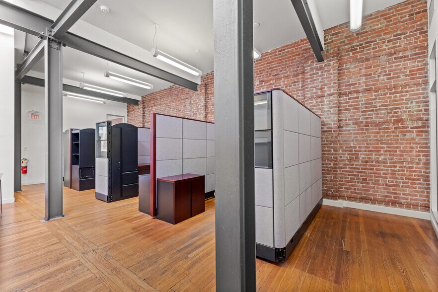 More Photos Of 953 Washington Blvd, Stamford Storefront Retail Office For Lease