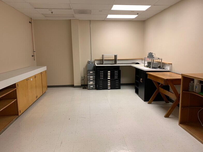 More Photos Of 725 Trademark Dr, Reno Warehouse For Lease