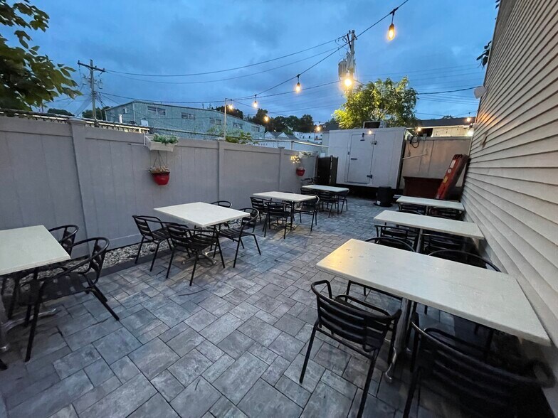 More Photos Of 33 W Central Ave, Pearl River General Retail For Sale