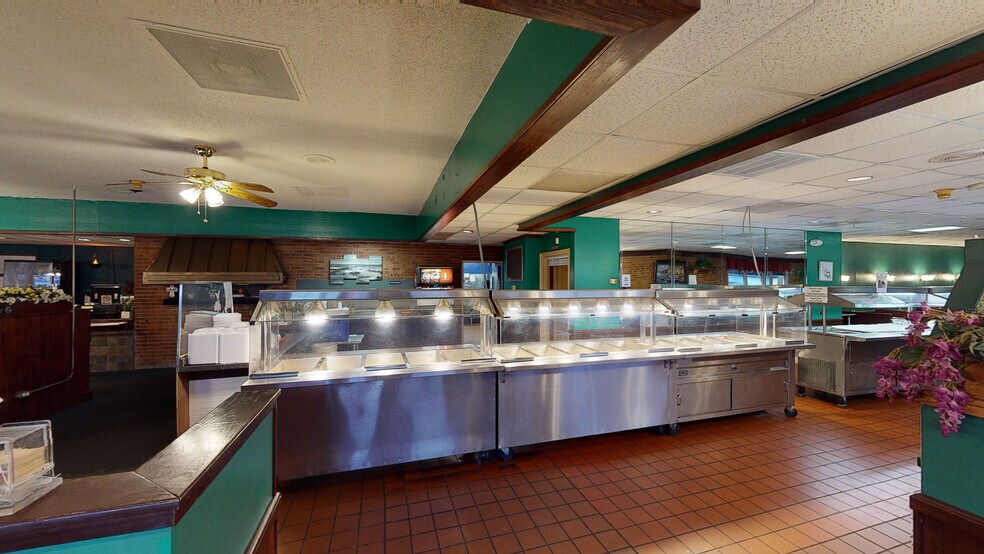 More Photos Of 1102 W Spring St, Monroe Restaurant For Sale
