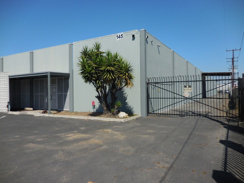 More Photos Of 141 E 157th St, Gardena Warehouse For Lease