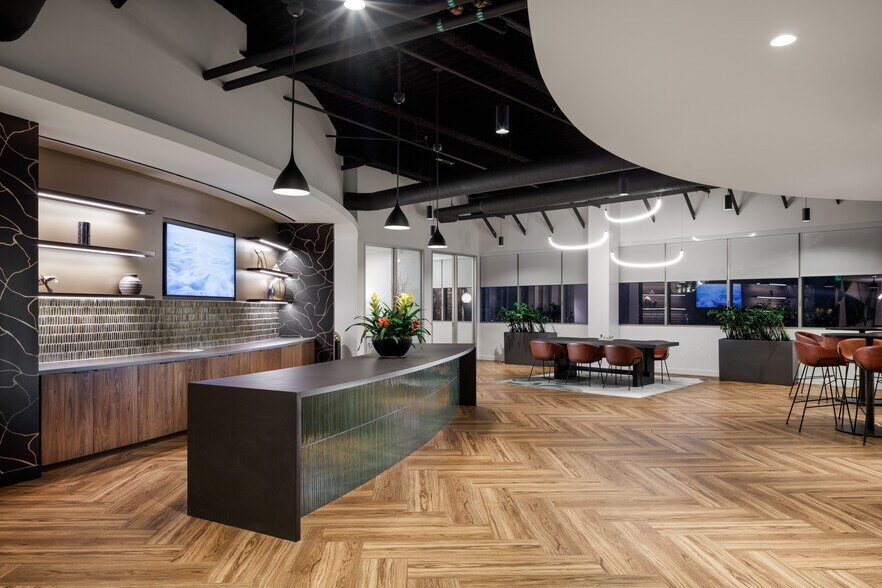 More Photos Of 2275 Rio Bonito Way, San Diego Office For Lease