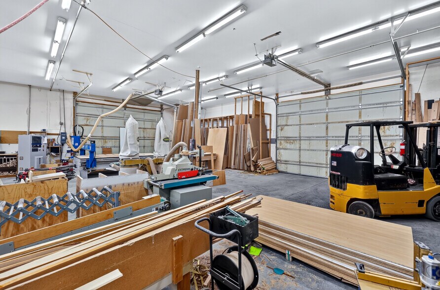 More Photos Of 1612 S Campbell St, Spokane Warehouse For Sale