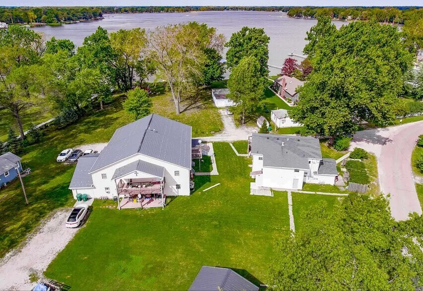 Primary Photo Of 4479 E Shore Dr, Bremen Apartments For Sale