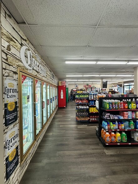 More Photos Of 509 National Hwy, Thomasville Convenience Store For Sale