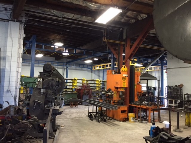 More Photos Of 8316 N Albina Ave, Portland Manufacturing For Sale