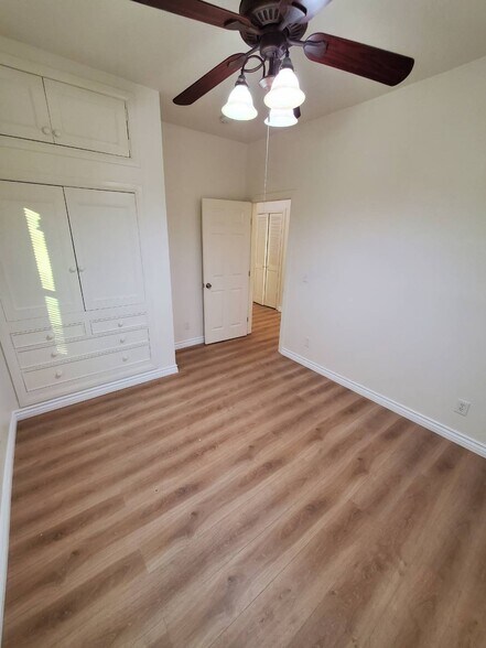 More Photos Of 481 Lincoln Ave, Pasadena Apartments For Sale