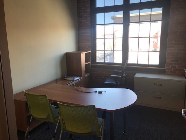 More Photos Of 20 Winooski Falls Way, Winooski Office For Lease