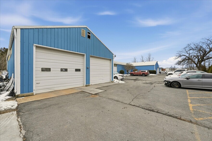 More Photos Of 116 Bruce Dr, Winchester Warehouse For Sale