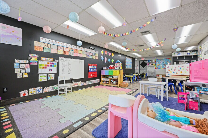 More Photos Of 529-533 Route 52, Carmel Storefront Retail Residential For Sale