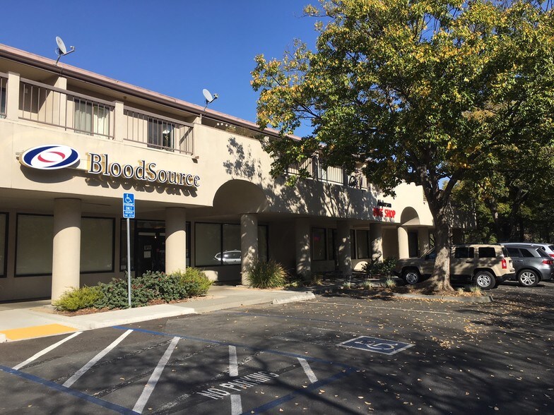 More Photos Of 1801 Hanover Dr, Davis Office Residential For Lease