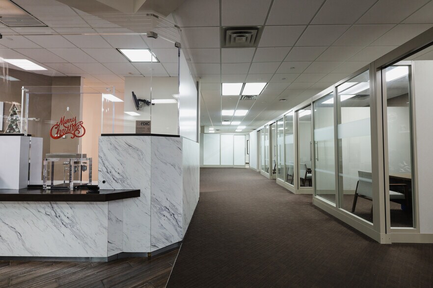 More Photos Of 4000 Garth Rd, Baytown Medical For Sale