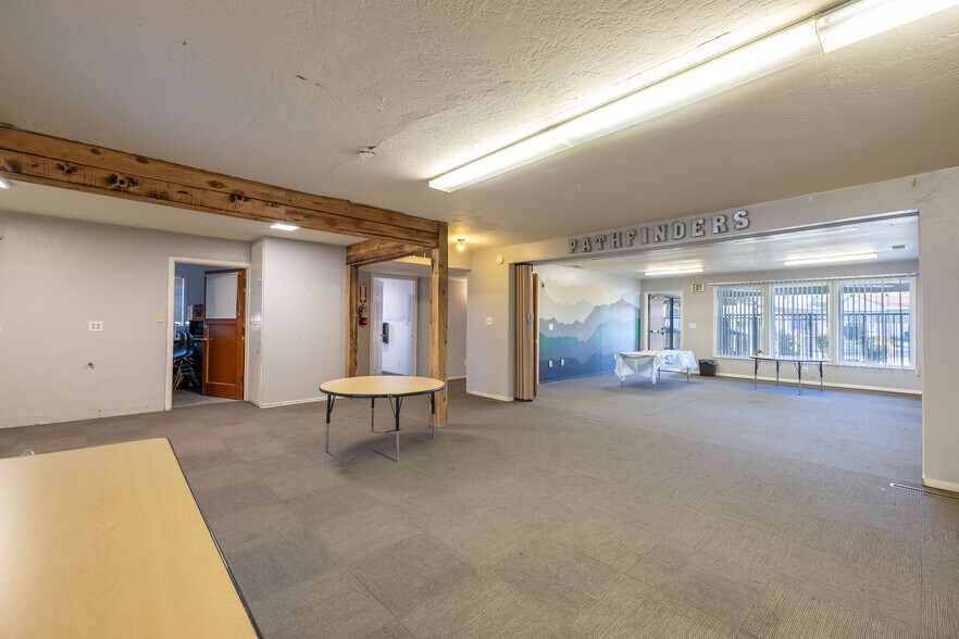 More Photos Of 628 Royer St, Roseville Schools For Lease