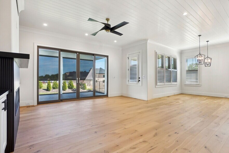 More Photos Of 396 Brookberry Farm Cir, Winston-Salem Specialty For Sale