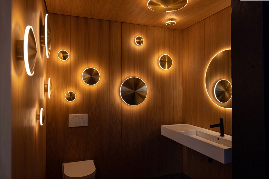 More Photos Of 3200-3220 1st Ave S, Seattle Office For Lease